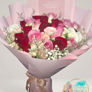Ramo Premium "Abriles" - Elegancia en Rosas Rojas, Rosadas y Blancas