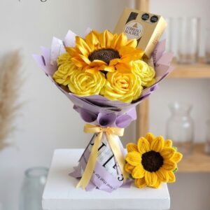 Combo Eterno "Sol de Primavera" (Girasol + Rosas )